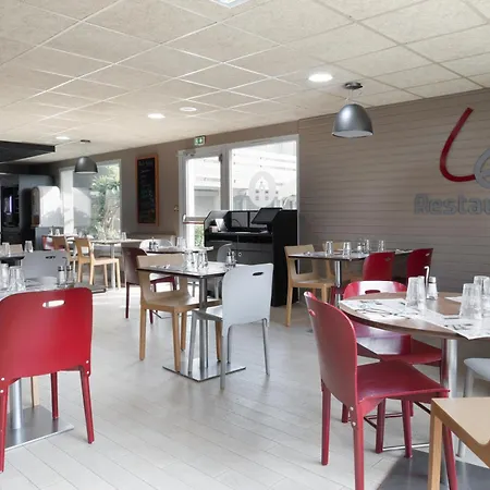 Campanile Creteil - Sur Marne 3*