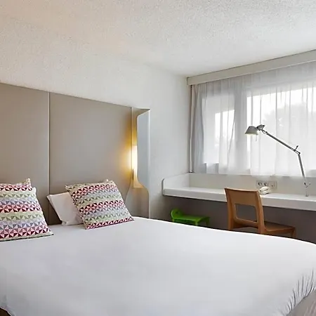Campanile Creteil - Sur Marne Hotel